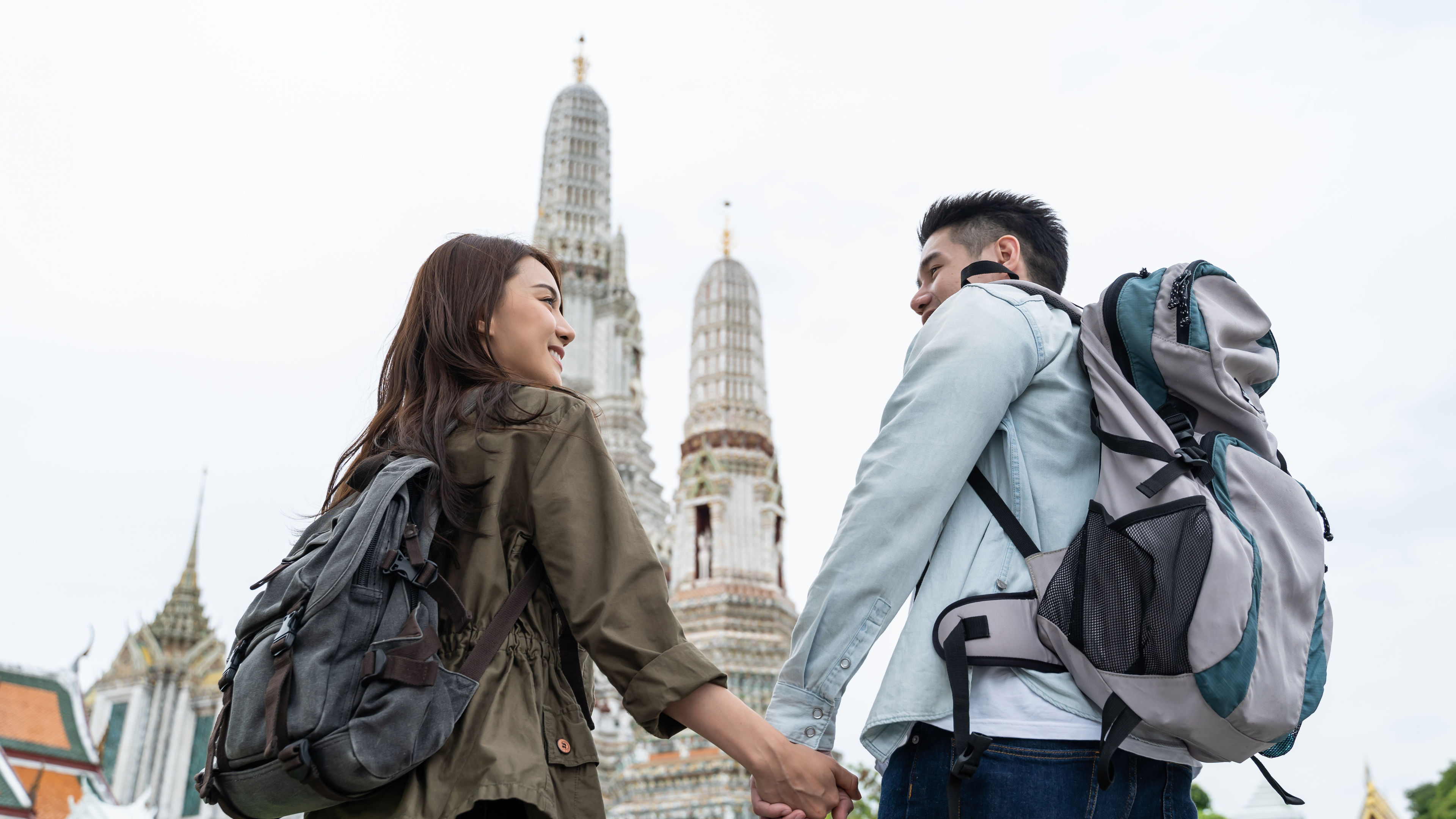 Asian couples are exploring travel