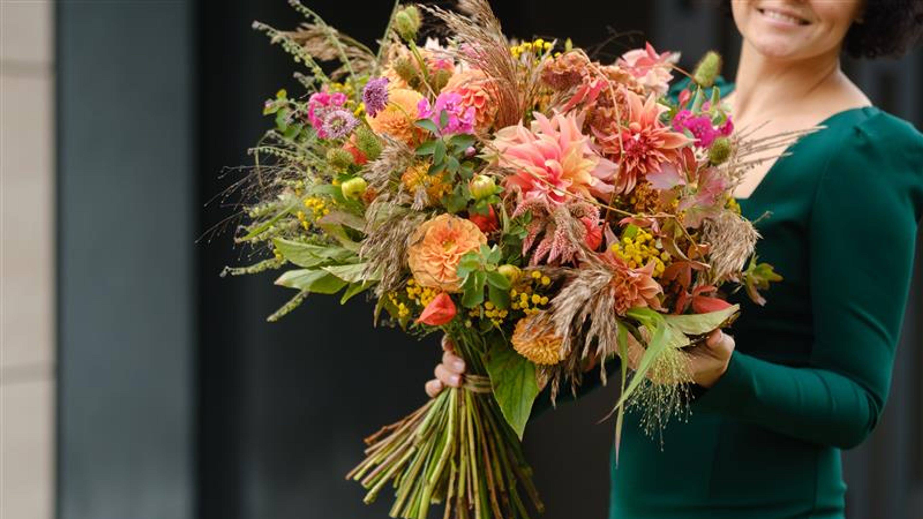 Large bouquet of-mixed flower 